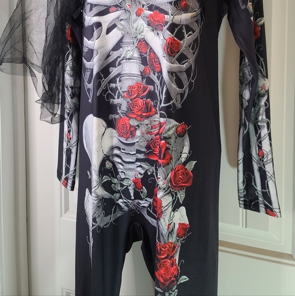 3D Skeleton Rose Cosplay Costume with added Skull Rose Vail Women M - Picture 8 of 8
